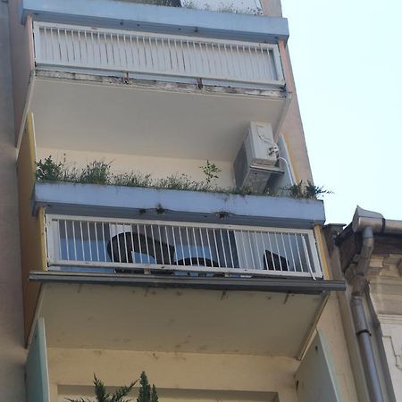 Verona Apartman Szeged Buitenkant foto