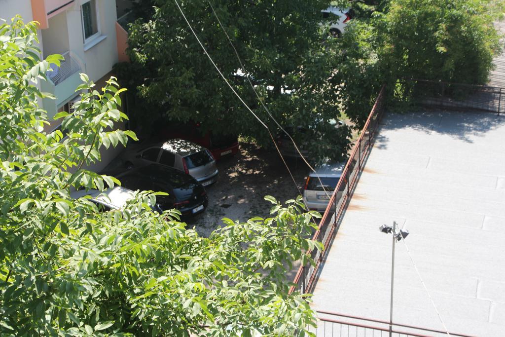 Verona Apartman Szeged Buitenkant foto